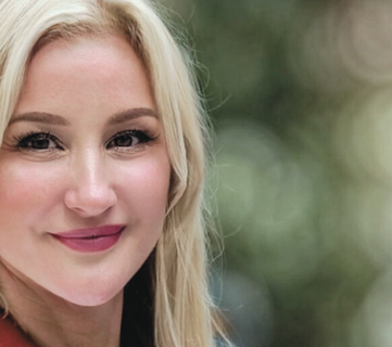 Anne Gry Ringen: Når ledere våger å vise reisen bak fasaden, blir det lettere for andre å reise seg i sitt eget fall. (Foto: privat)