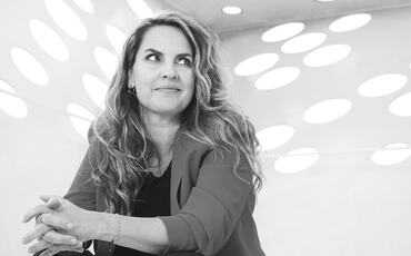 Fremtidens ledelse handler om å slippe kontrollen, og skape rom for klokskap, tillit og nysgjerrighet. (Foto: Anne Kring) Fremtidens ledelse handler om å slippe kontrollen, og skape rom for klokskap, tillit og nysgjerrighet. (Foto: Anne Kring)