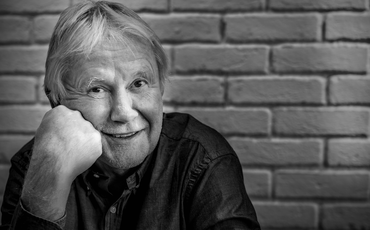 Arne Krokan mener at 2026 blir året da ledere må forstå teknologi på et dypere nivå, for å kunne lede med innsikt, tempo og tillit i en tid der AI endrer både ansvar og beslutninger. (Foto: Carl Stormer) Arne Krokan mener at 2026 blir året da ledere må forstå teknologi på et dypere nivå, for å kunne lede med innsikt, tempo og tillit i en tid der AI endrer både ansvar og beslutninger. (Foto: Carl Stormer)