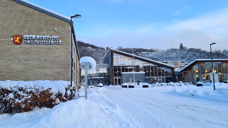 Ekspedisjonen på Buen får nye åpningstider fra 12. januar. Foto: Melhus kommune / Lars Erik Sira Buen helse- og omsorgssenter på vinteren