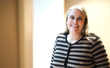 Siri Gåsemyr Staalesen: Lederens ansvar er å reagere på det som skjer i jobben – ikke å stille diagnose eller bevise et problem. Siri Gåsemyr Staalesen: Lederens ansvar er å reagere på det som skjer i jobben – ikke å stille diagnose eller bevise et problem.