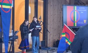 Folk, barn, voksne, sang, taler, kulturgammen