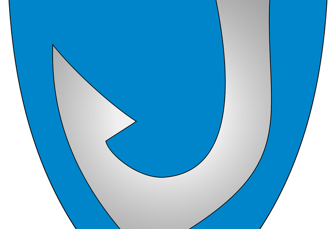 På Bilde: Båtsfjord Kommunevåpen. Fiskekrok av sølv på blå bakgrunn. På Bilde: Båtsfjord Kommunevåpen. Fiskekrok av sølv på blå bakgrunn.