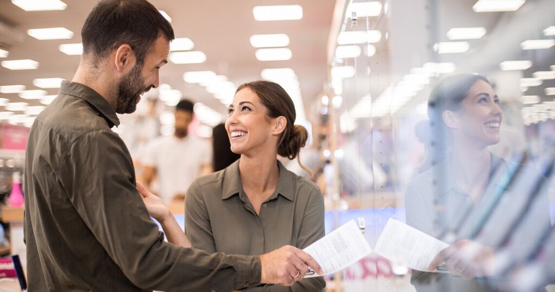 God kundeservice handler ikke om å levere det kunden ber om – men om å forstå hva kunden faktisk trenger, og gi ansatte rom til å løse det i praksis. (Foto: Istock.com)
