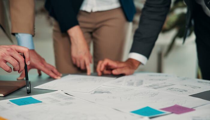 Innovasjon feiler sjelden i idéfasen, men i tiden det tar før du tester den. (Foto: Istock.com)