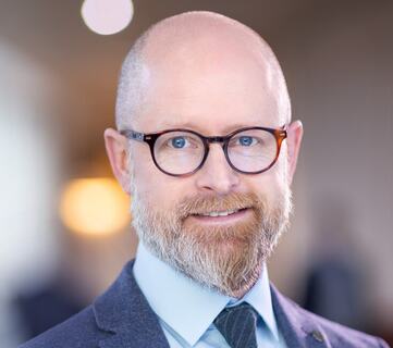 Rune Todnem By: Den største flaskehalsen i mange virksomheter er ikke systemene, det er lederen.( Elisabeth Tønnessen). Rune Todnem By: Den største flaskehalsen i mange virksomheter er ikke systemene, det er lederen.( Elisabeth Tønnessen).