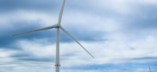 Green Volt-prosjektet utenfor Skottland er Europas første kommersielle, flytende havvindprosjekt. Opptil 35 turbiner skal i sving. Produksjonen blir inntil 560 MW (Foto: Vårgrønn). Profilen – Charlotte Elmelid, Vårgrønn