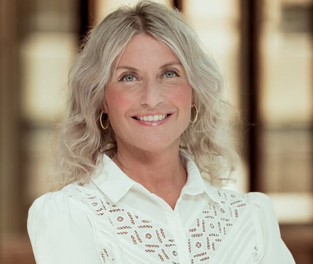 Hege Ulveland mener mange virksomheter investerer store summer i kompetanseutvikling uten å vite om læringen faktisk endrer hvordan organisasjonen jobber og presterer. (Foto: Terje Borud) Hege Ulveland mener mange virksomheter investerer store summer i kompetanseutvikling uten å vite om læringen faktisk endrer hvordan organisasjonen jobber og presterer. (Foto: Terje Borud)