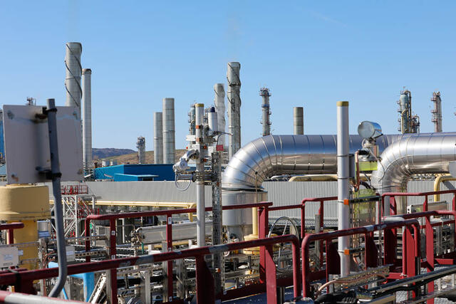 Fiskale målinger står høyt i kurs på det gigantiske gassprosessanlegget Kårstø (Bilde: Arne Reidar Mortensen, Equinor). Dypdykker i fiskale målinger for naturgass, hydrogen og CO2