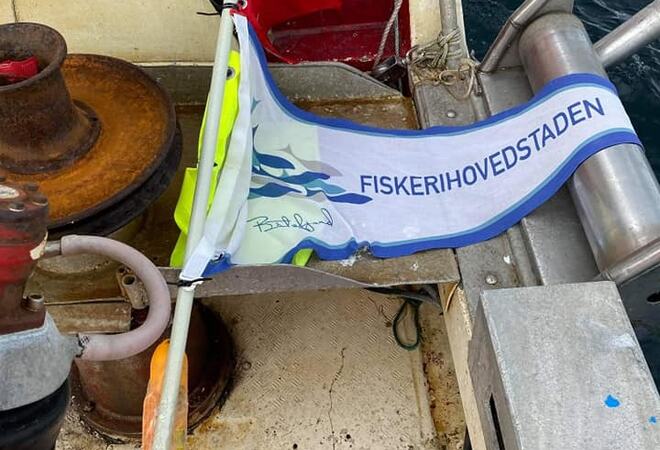 På bilde: Vimpel med "Fiskerihovedstaden