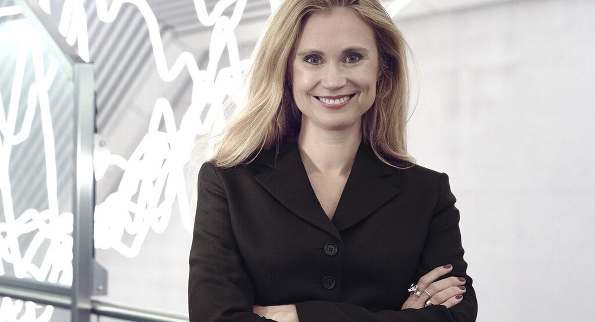 Judith Wolst mener fremtidens vinnere ikke nødvendigvis er dem som lager de beste planene, men dem som oppdager signalene tidlig, utfordrer etablerte sannheter og handler før endringene blir åpenbare for alle. (Foto: Emil Fagander)