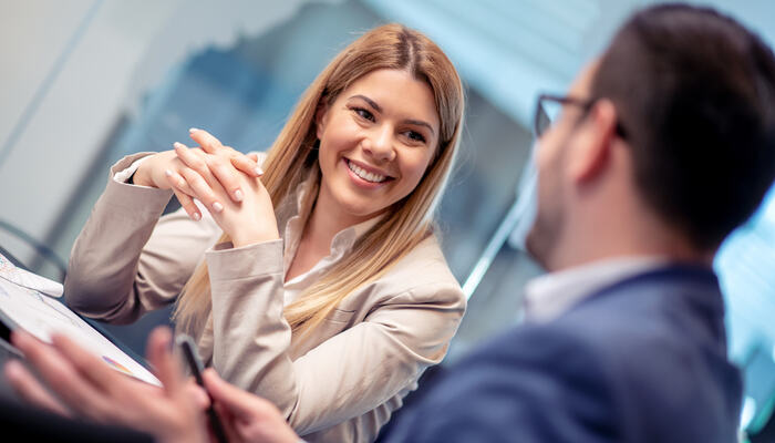 Mellomlederrollen er i rask endring. Når AI overtar flere administrative oppgaver, blir evnen til å skape retning, utvikle medarbeidere og ta gode beslutninger en enda viktigere del av lederrollen. (Foto: Istock.com) Mellomlederrollen er i rask endring. Når AI overtar flere administrative oppgaver, blir evnen til å skape retning, utvikle medarbeidere og ta gode beslutninger en enda viktigere del av lederrollen. (Foto: Istock.com)