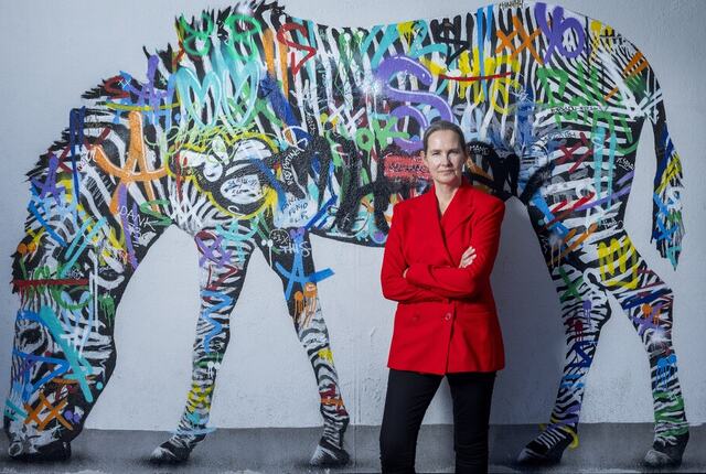 Camilla AC Tepfers mener virksomheter lykkes når ledelsen evner å omsette strategi til handling, skape retning og hente ut verdi av teknologi og omstilling. Foto: Thomas Kleiven Camilla AC Tepfers mener virksomheter lykkes når ledelsen evner å omsette strategi til handling, skape retning og hente ut verdi av teknologi og omstilling. Foto: Thomas Kleiven